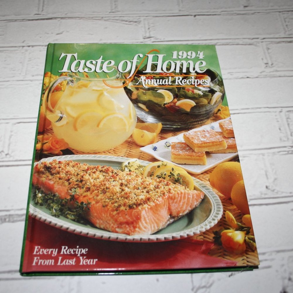 Taste of Home annual recipes cookbook 1994 hardcover (B.e.)